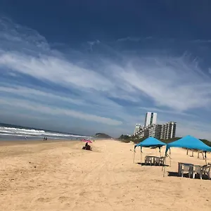https://casa-en-privada-frente-a-la-playa-con-alberca.mazatlan-hotels.com